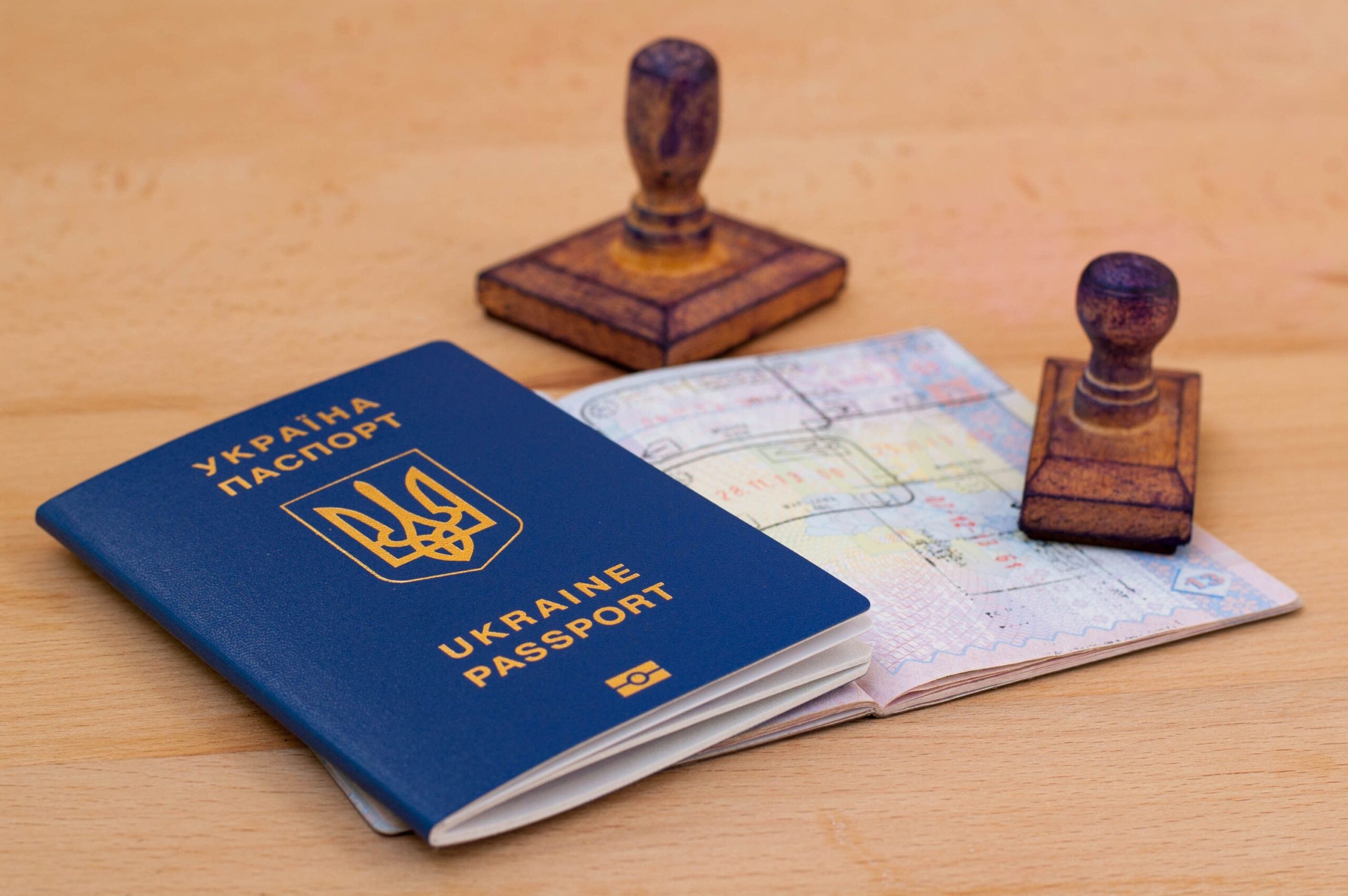 24_як продовжити закордонний паспорт_20