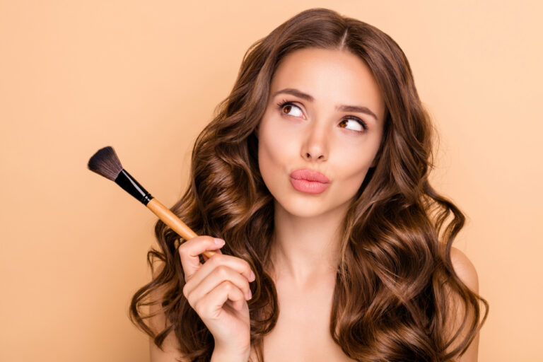 Close,Up,Photo,Of,Uncertain,Unsure,Girl,Hesitate,Hold,Blush
