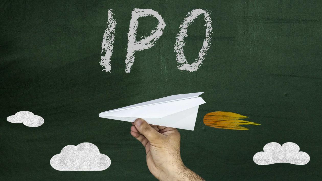 aktsii-pryvatbank-narodne-ipo-iak-shans-dlia-ukraintsiv-staty-aktsioneramy-derzh-249e