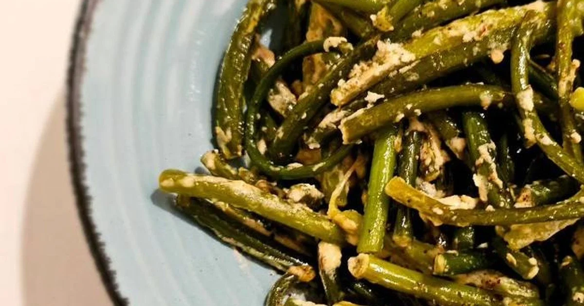 Часникові стрілки рецепт