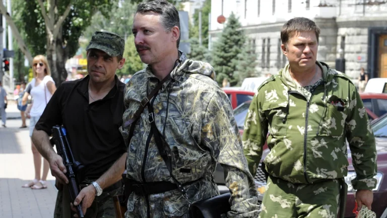 hirkin-ihor-vsevolodovych-vid-istoryka-rekonstruktora-do-symvolu-viiny-na-donbas-bc86
