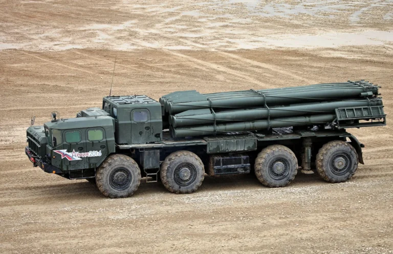 rszv-smerch-dalnobiina-reaktyvna-systema-zalpovoho-vohniu-a7f3