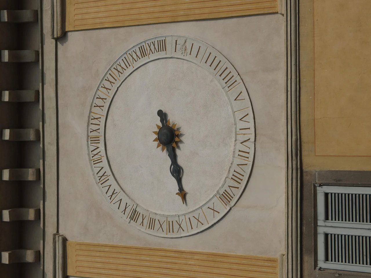skilky-khvylyn-v-dobi-tochna-tsyfra-istoriia-ta-praktychni-niuansy-711a