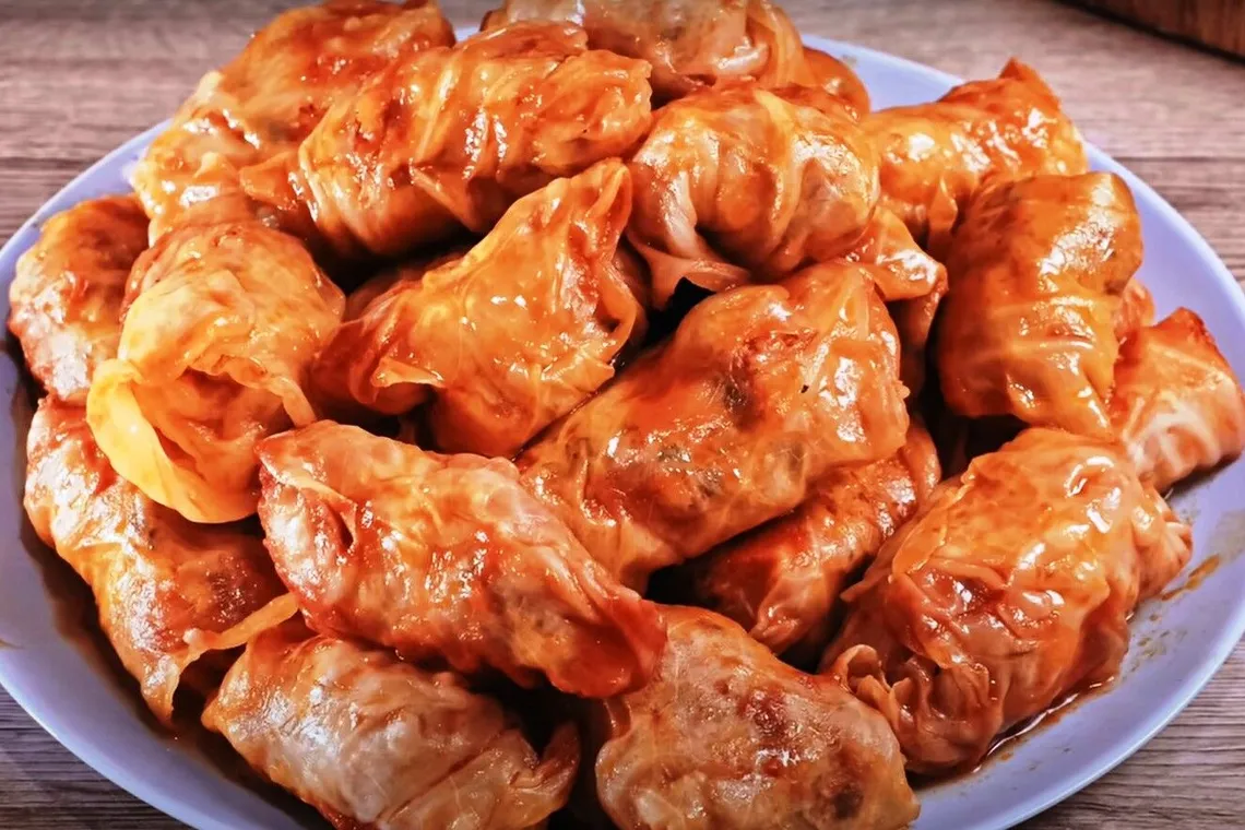 Скільки тушити голубці