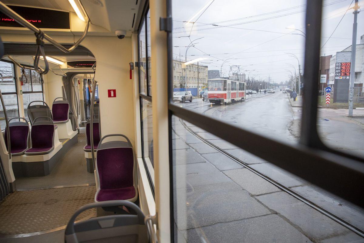 tramvai-28d-kyiv-istoriia-lehendarnoho-marshrutu-ta-praktychnyi-hid-u-2026-rotsi-155b