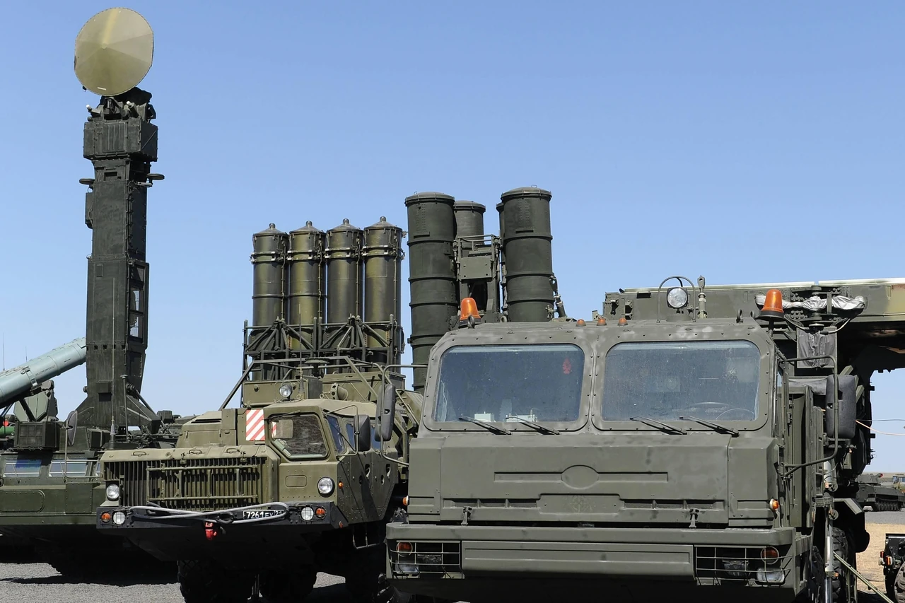 zrk-s-500-prometei-kharakterystyky-mozhlyvosti-ta-rol-u-suchasnii-systemi-ppo-9b5f