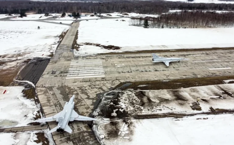 dubno-aerodrom-shliakh-vid-zanepadu-do-suchasnoho-aviatsiinoho-shchyta-6b2f