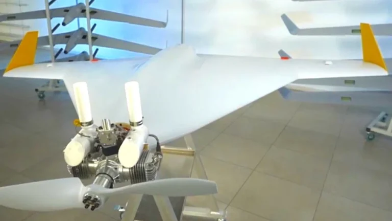 italmas-bpla-rosiiskyi-barazhuiuchyi-boieprypas-iakyi-poiednuie-prostotu-aviamod-287d