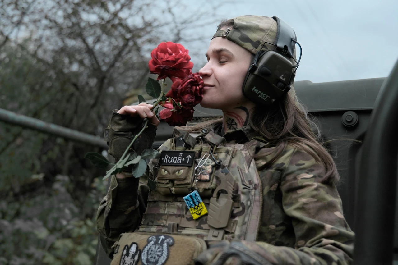 mobilizatsiia-zhinok-v-ukraini-dobrovilna-sluzhba-ta-pravovi-realii-2026-roku-24ab
