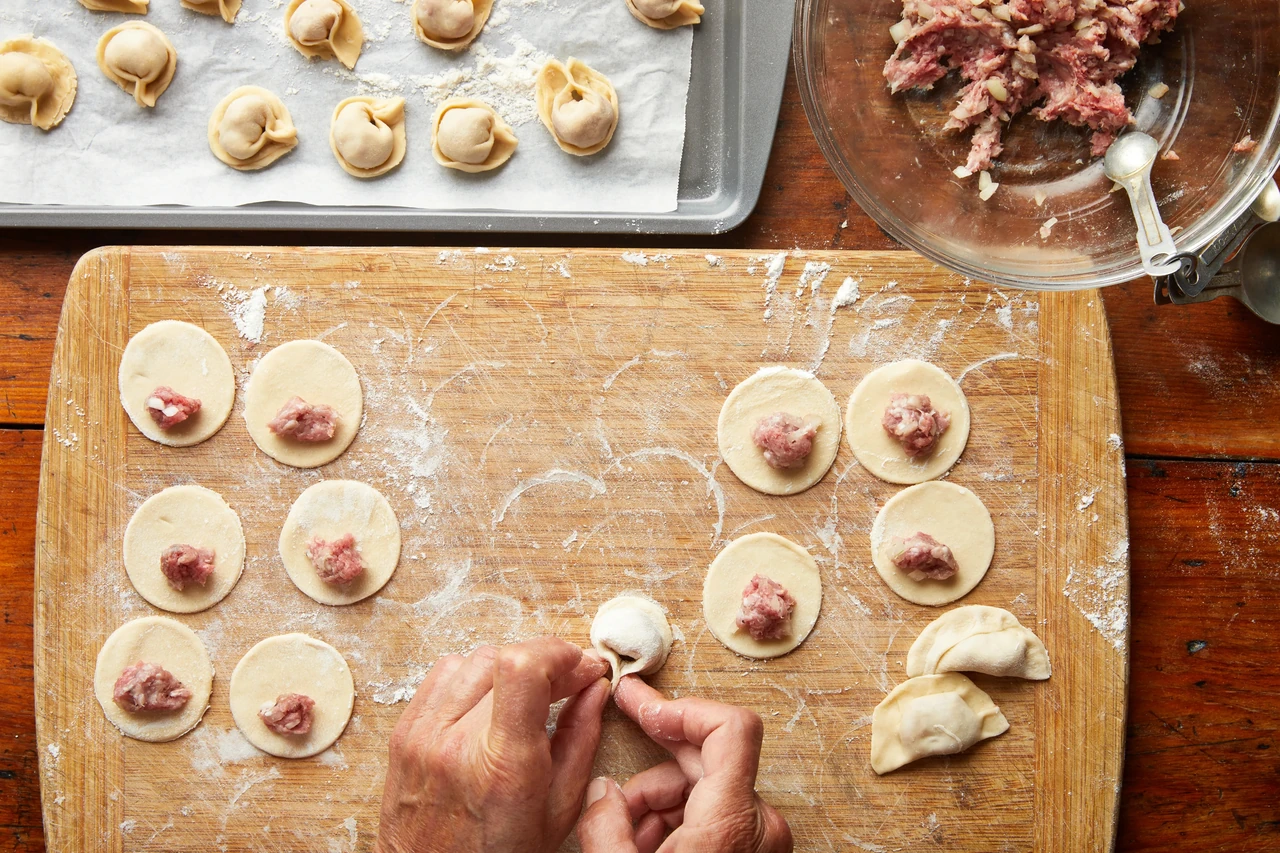 tisto-na-pelmeni-na-kypiatku-elastychne-dyvo-za-licheni-khvylyny-49f1