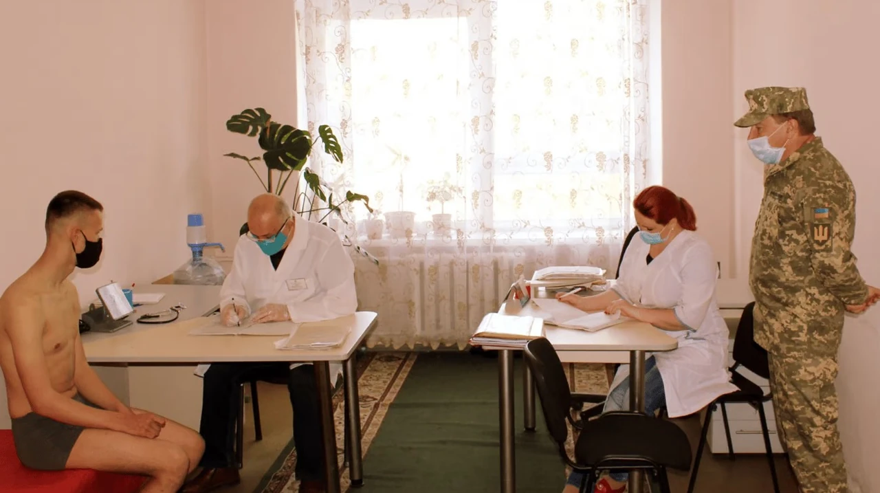 z-iakymy-khvorobamy-ne-mobilizuiut-u-2026-rotsi-povnyi-perelik-ta-niuansy-vlk-9eb6