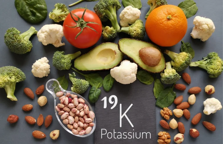 produkty-bahati-na-kalii-povnyi-hid-iz-tablytsiamy-ta-poradamy-6f81