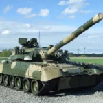 t-80u-shvydkyi-tank-iz-holodnoiu-turbinoiu-5040