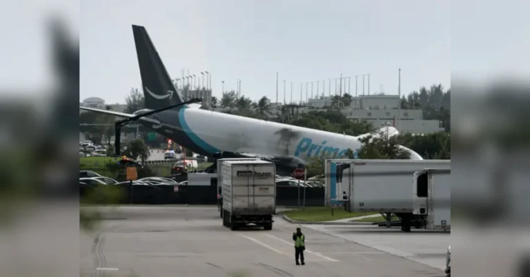 Вантажний Boeing Amazon Prime зійшов зі смуги серед фур в аеропорту Маямі